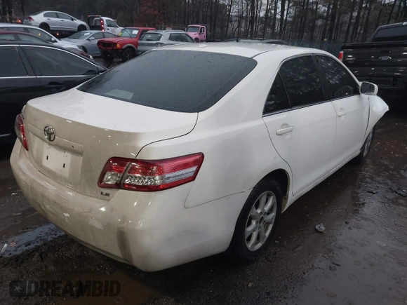 2011 Toyota Camry LE with VIN 4T4BF3EK7BR171151, listed as a IAAI auction lot 41519969 with 239,485 mi miles. Bid and sale history available at carsss.com. Image 4.