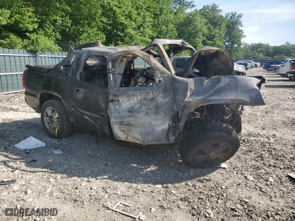2010 Chevrolet Avalanche LTZ with VIN 3GNVKGE01AG291940, listed as a Copart auction lot 57617474 with 0 mi miles and Salvage Title. Bid and sale history available at carsss.com. Image 4.