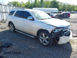 2013 Dodge Durango Citadel z VIN 1C4SDHET0DC571961, wystawiony jako IAAI lot #42050261 z przebiegiem 257 637 mil mil oraz . Historia ofert i sprzedaży dostępna na DreamBid. Obrazek 1.