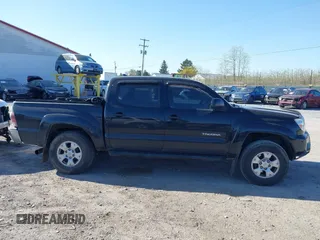 2015 Toyota Tacoma with VIN 5TFLU4EN2FX111971, listed as a IAAI auction lot 42055943 with 126,624 mi miles. Bid and sale history available at carsss.com. Image 13.