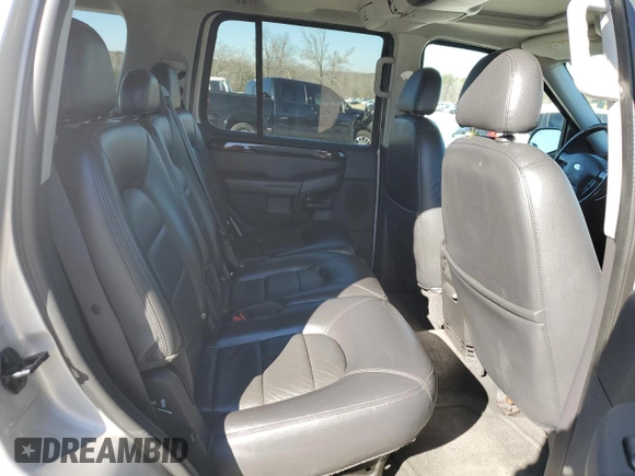 2004 Ford Explorer Limited z VIN 1FMZU65W64ZA66125, wystawiony jako Copart lot #41424995 z przebiegiem 160 110 mil mil oraz Szkoda całkowita • Salvage title. Historia ofert i sprzedaży dostępna na DreamBid. Obrazek 11.