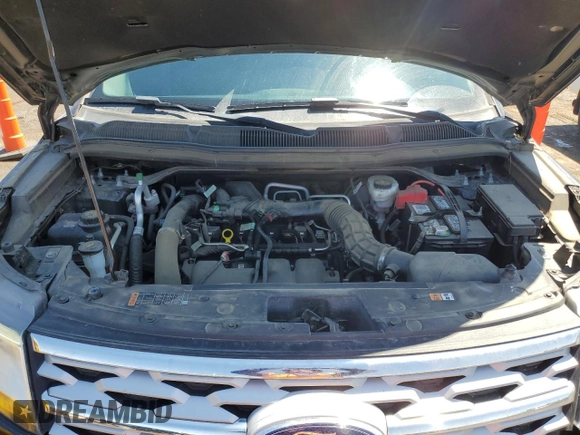 2019 Ford Explorer XLT с VIN 1FM5K8DH1KGA37725, выставлен на аукционе Copart как лот 56255315 с пробегом 56 501 миль миль и Списание • Salvage title. История ставок и продаж доступна на DreamBid. Изображение 12.