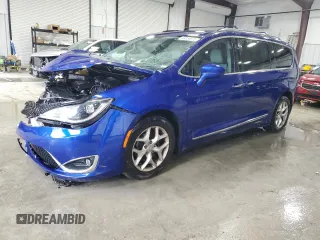 2018 Chrysler Pacifica Touring L Plus z VIN 2C4RC1EG2JR291859, wystawiony jako Copart lot #44230675 z przebiegiem 134 707 mil mil oraz Szkoda całkowita • Salvage title. Historia ofert i sprzedaży dostępna na DreamBid. Obrazek 1.