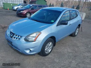 2014 Nissan Rogue Select S with VIN JN8AS5MV2EW202431, listed as a IAAI auction lot 41753162 with 44,343 mi miles. Bid and sale history available at carsss.com. Image 2.