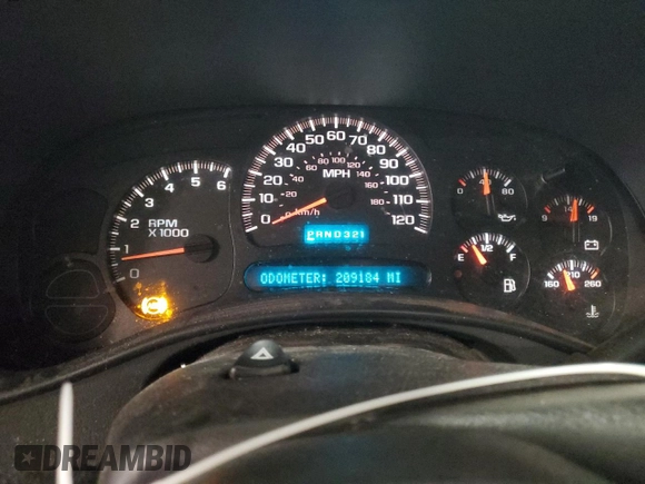 2005 Chevrolet Silverado 1500 LT with VIN 2GCEK13T651243898, listed as a Copart auction lot 45305755 with 209,184 mi miles and Non Repairable. Bid and sale history available at DreamBid. Image 9.