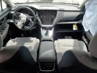 2025 Subaru Legacy Premium z VIN 4S3BWAD65S3003182, wystawiony jako Copart lot #53621905 z przebiegiem 5758 mil mil oraz Szkody całkowita. Historia ofert i sprzedaży dostępna na DreamBid. Obrazek 8.