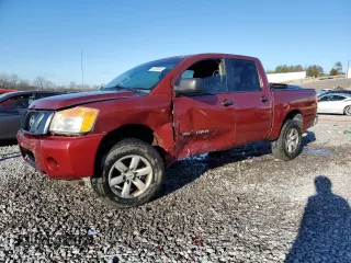 2013 Nissan Titan XE with VIN 1N6BA0EJ7DN300499, listed as a Copart auction lot 41383345 with 180,371 mi miles and Salvage Title. Bid and sale history available at carsss.com. Image 1.