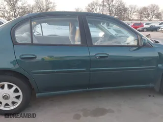 1999 Chevrolet Malibu LS with VIN 1G1NE52M3X6230247, listed as a IAAI auction lot 41712060 with 189,881 mi miles. Bid and sale history available at carsss.com. Image 13.