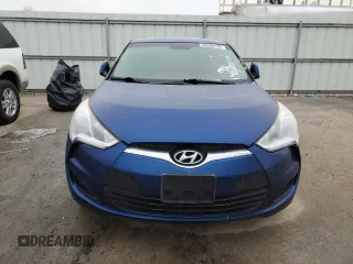 2016 Hyundai Veloster z VIN KMHTC6AD6GU304196, wystawiony jako Copart lot #43694185 z przebiegiem 63 516 mil mil oraz Szkoda całkowita • Salvage title. Historia ofert i sprzedaży dostępna na DreamBid. Obrazek 5.