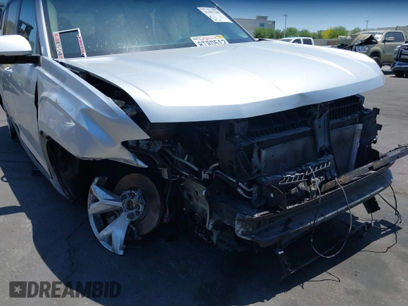 2018 Volkswagen Atlas SE with VIN 1V2CR2CA6JC570554, listed as a IAAI auction lot 42403260 with 109,427 mi miles and . Bid and sale history available at DreamBid. Image 6.