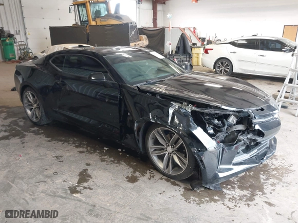 2017 Chevrolet Camaro 2LT with VIN 1G1FD1RS0H0105733, listed as a IAAI auction lot 41776977 with 77,687 mi miles. Bid and sale history available at carsss.com. Image 1.