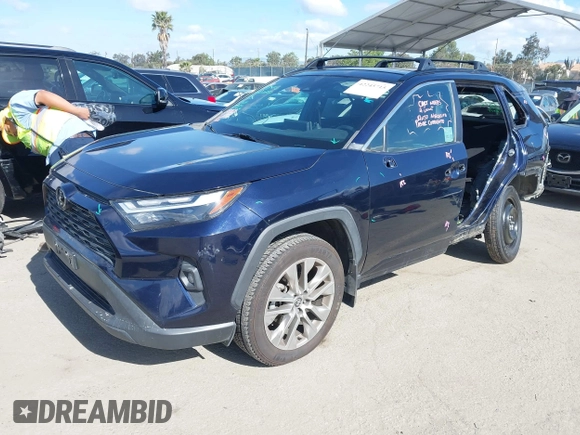 2022 Toyota RAV4 XLE Premium with VIN 2T3C1RFV2NW191537, listed as a IAAI auction lot 42245715 with 72,307 mi miles and . Bid and sale history available at DreamBid. Image 18.