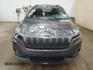 2020 Jeep Cherokee Latitude Plus z VIN 1C4PJMLB8LD605378, wystawiony jako Copart lot #49398185 z przebiegiem 78 125 mil mil oraz Nie do naprawy • Non repairable. Historia ofert i sprzedaży dostępna na DreamBid. Obrazek 5.