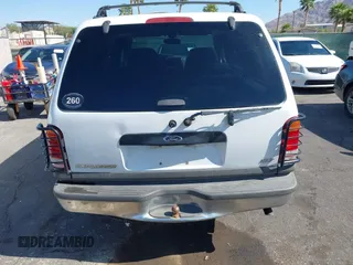 1999 Ford Explorer XLT с VIN 1FMZU32E5XZB80597, выставлен на аукционе IAAI как лот 42099254 с пробегом 267 534 миль миль и . История ставок и продаж доступна на DreamBid. Изображение 13.