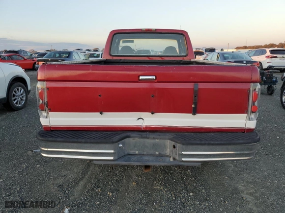 1994 Ford 3/4 Ton Trucks with VIN 1FTHX25G0RKB10094, listed as a Copart auction lot 82248234 with NaN miles and Clean Title. Bid and sale history available at carsss.com. Image 6.
