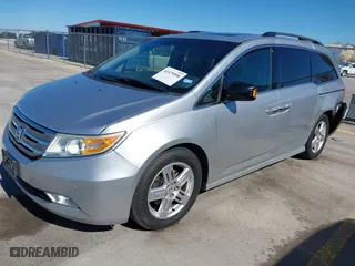 2012 Honda Odyssey Touring with VIN 5FNRL5H9XCB095283, listed as a IAAI auction lot 41479598 with NaN miles. Bid and sale history available at carsss.com. Image 18.