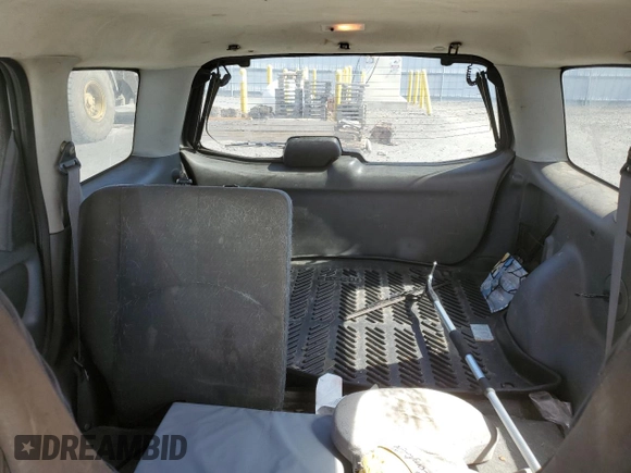 2006 Mazda Tribute i with VIN 4F2YZ92Z86KM12012, listed as a Copart auction lot 53726725 with 162,884 mi miles and Salvage Title. Bid and sale history available at carsss.com. Image 10.