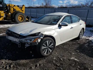 2020 Nissan Altima 2.5 SL with VIN 1N4BL4EW9LC247899, listed as a Copart auction lot 41436935 with 0 mi miles and Salvage Title. Bid and sale history available at carsss.com. Image 1.