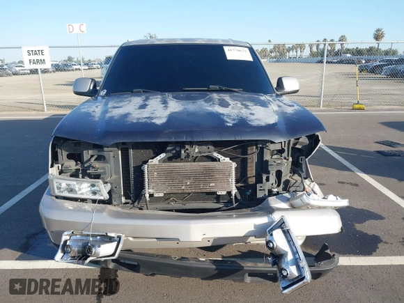 2007 Chevrolet Silverado 1500 LS with VIN 2GCEC13V771135632, listed as a IAAI auction lot 41770675 with 205,704 mi miles and . Bid and sale history available at DreamBid. Image 13.