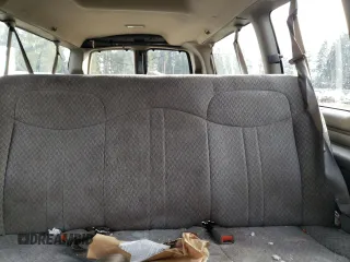 2000 Chevrolet Express with VIN 1GAGG29R0Y1198021, listed as a Copart auction lot 42247065 with Not Provided miles and Salvage Title. Bid and sale history available at carsss.com. Image 10.