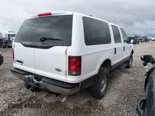 2004 Ford Excursion Special Serv with VIN 1FMNU41L04EB33694, listed as a Copart auction lot 55959735 with 183,692 mi miles and Salvage title. Bid and sale history available at DreamBid. Image 3.