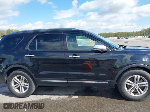 2017 Ford Explorer Platinum with VIN 1FM5K8HT1HGA53821, listed as a IAAI auction lot 42070226 with 87,817 mi miles and . Bid and sale history available at DreamBid. Image 13.