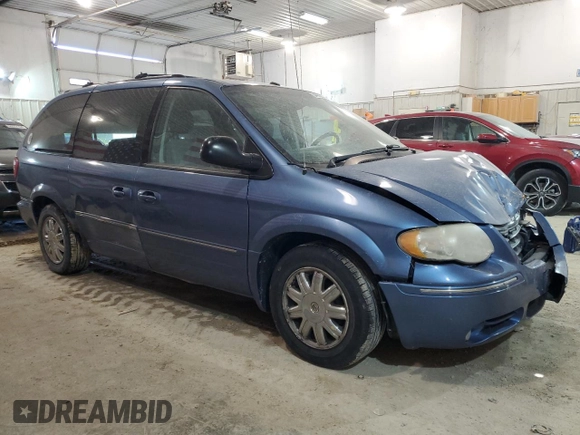 2007 Chrysler Town & Country LWB Limited with VIN 2A4GP64L07R137192, listed as a Copart auction lot 70571224 with 239,297 mi miles and Non Repairable. Bid and sale history available at carsss.com. Image 4.