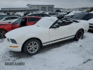 2007 Ford Mustang Deluxe with VIN 1ZVFT84N975330400, listed as a Copart auction lot 87208114 with 159,369 mi miles and Salvage title. Bid and sale history available at DreamBid. Image 1.
