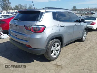 2019 Jeep Compass Latitude with VIN 3C4NJCBB0KT676974, listed as a IAAI auction lot 42020893 with 54,159 mi miles and . Bid and sale history available at DreamBid. Image 4.