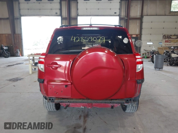 2009 Toyota RAV4 Sport с VIN JTMBF32V49D018332, выставлен на аукционе IAAI как лот 42859079 с пробегом 127 073 миль миль и . История ставок и продаж доступна на DreamBid. Изображение 18.