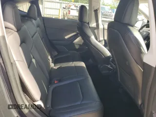 2022 Tesla Model Y Long Range z VIN 7SAYGDEE1NF430383, wystawiony jako Copart lot #56208825 z przebiegiem 60 612 mil mil oraz Szkoda całkowita • Salvage title. Historia ofert i sprzedaży dostępna na DreamBid. Obrazek 10.