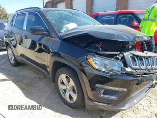 2021 Jeep Compass Latitude z VIN 3C4NJCBB4MT532251, wystawiony jako IAAI lot #41889321 z przebiegiem 52 295 mil mil oraz . Historia ofert i sprzedaży dostępna na DreamBid. Obrazek 1.