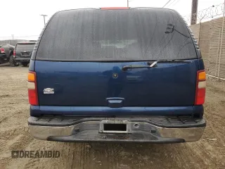 2002 Chevrolet Suburban LT with VIN 3GNEC16T12G241527, listed as a Copart auction lot 86607204 with 250,363 mi miles and Clean Title. Bid and sale history available at carsss.com. Image 6.