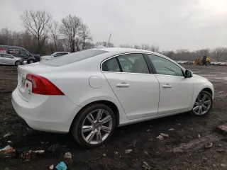 2013 Volvo S60 T6 R-Design Platinum with VIN YV1902FH2D2178884, listed as a Copart auction lot 51805655 with 141,878 mi miles and Salvage title. Bid and sale history available at DreamBid. Image 3.