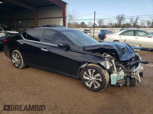 2019 Nissan Altima 2.5 S with VIN 1N4BL4BV7KC230108, listed as a Copart auction lot 41821985 with 121,350 mi miles and Salvage Title. Bid and sale history available at carsss.com. Image 4.