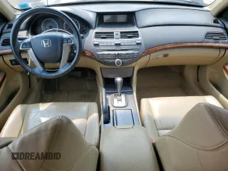 2011 Honda Accord EX-L z VIN 1HGCP3F82BA016447, wystawiony jako Copart lot #59323475 z przebiegiem 174 297 mil mil oraz Szkoda całkowita • Salvage title. Historia ofert i sprzedaży dostępna na DreamBid. Obrazek 8.