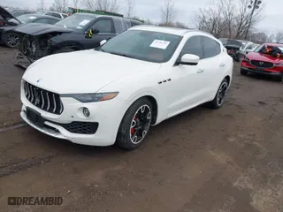 2017 Maserati Levante S with VIN ZN661YUS1HX230522, listed as a IAAI auction lot 41716793 with 73,410 mi miles. Bid and sale history available at carsss.com. Image 2.