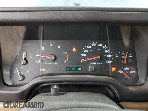 2001 Jeep Wrangler SE with VIN 1J4FA29P51P323174, listed as a Copart auction lot 82175184 with 262,098 mi miles and Clean Title. Bid and sale history available at carsss.com. Image 9.