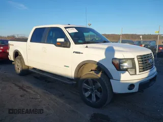 2011 Ford F-150 XLT with VIN 1FTFW1ETXBFB87622, listed as a IAAI auction lot 41758889 with 301,380 mi miles. Bid and sale history available at carsss.com. Image 1.