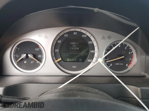 2008 Mercedes-Benz C 300 Sport z VIN WDDGF54X78R034239, wystawiony jako Copart lot #54364165 z przebiegiem 133 358 mil mil oraz Szkoda całkowita • Salvage title. Historia ofert i sprzedaży dostępna na DreamBid. Obrazek 9.