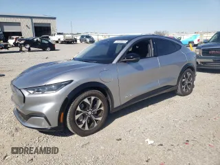 2021 Ford Mustang Mach-E Premium с VIN 3FMTK3SS9MMA36260, выставлен на аукционе Copart как лот 52436515 с пробегом 39 106 миль миль и Списание • Salvage title. История ставок и продаж доступна на DreamBid. Изображение 1.