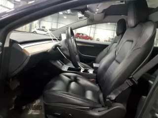 2022 Tesla Model 3 with VIN 5YJ3E1EA8NF287506, listed as a Copart auction lot 55674145 with 106,745 mi miles and Clean Title. Bid and sale history available at DreamBid. Image 7.