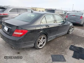 2013 Mercedes-Benz C 350 Sport with VIN WDDGF5HB9DA776259, listed as a IAAI auction lot 41168951 with 178,835 mi miles and . Bid and sale history available at DreamBid. Image 4.