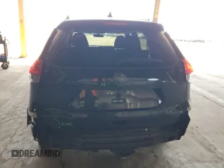 2018 Nissan Rogue S with VIN 5N1AT2MT1JC819560, listed as a Copart auction lot 53821785 with 57,197 mi miles and Salvage Title. Bid and sale history available at carsss.com. Image 6.