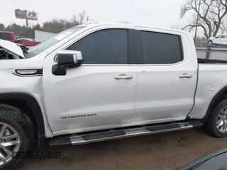2022 GMC Sierra 1500 SLT z VIN 3GTU9DED4NG180418, wystawiony jako IAAI lot #41464247 z przebiegiem 38 780 mil mil oraz . Historia ofert i sprzedaży dostępna na DreamBid. Obrazek 15.