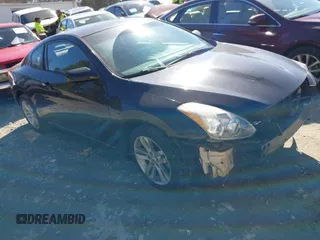 2013 Nissan Altima S with VIN 1N4AL2EP9DC198505, listed as a IAAI auction lot 41770727 with 235,382 mi miles and . Bid and sale history available at DreamBid. Image 1.