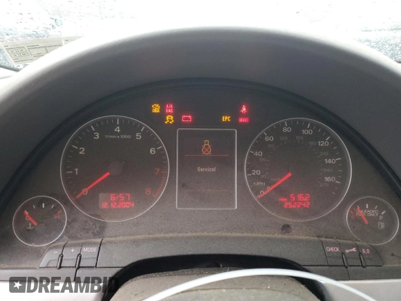 2005 Audi A4 2.0T with VIN WAUAF68E75A448109, listed as a Copart auction lot 83555214 with 252,242 mi miles and Salvage Title. Bid and sale history available at carsss.com. Image 9.