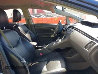 2010 Toyota Prius II with VIN JTDKN3DU5A0163687, listed as a IAAI auction lot 42208174 with 200,328 mi miles and . Bid and sale history available at DreamBid. Image 5.