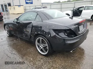 2016 Mercedes-Benz SLK 300 z VIN WDDPK3JA3GF123600, wystawiony jako Copart lot #50102184 z przebiegiem 38 440 mil mil oraz . Historia ofert i sprzedaży dostępna na DreamBid. Obrazek 2.