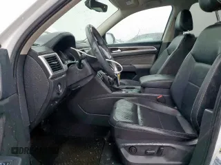 2021 Volkswagen Atlas SE с VIN 1V2WR2CA9MC598706, выставлен на аукционе Copart как лот 60489345 с пробегом 106 340 миль миль и Списание • Salvage title. История ставок и продаж доступна на DreamBid. Изображение 7.